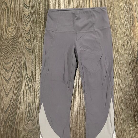 Athleta Salutation Leggings Mesh Colorblock High Rise Yoga Tights Gray White XS - Picture 3 of 8